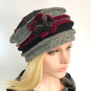 Chapeau femme .Chapeau Anais Gris Bordeaux Noir en laine bouillie .Chapeau d'hiver . Toque .Bonnet laine . image 8