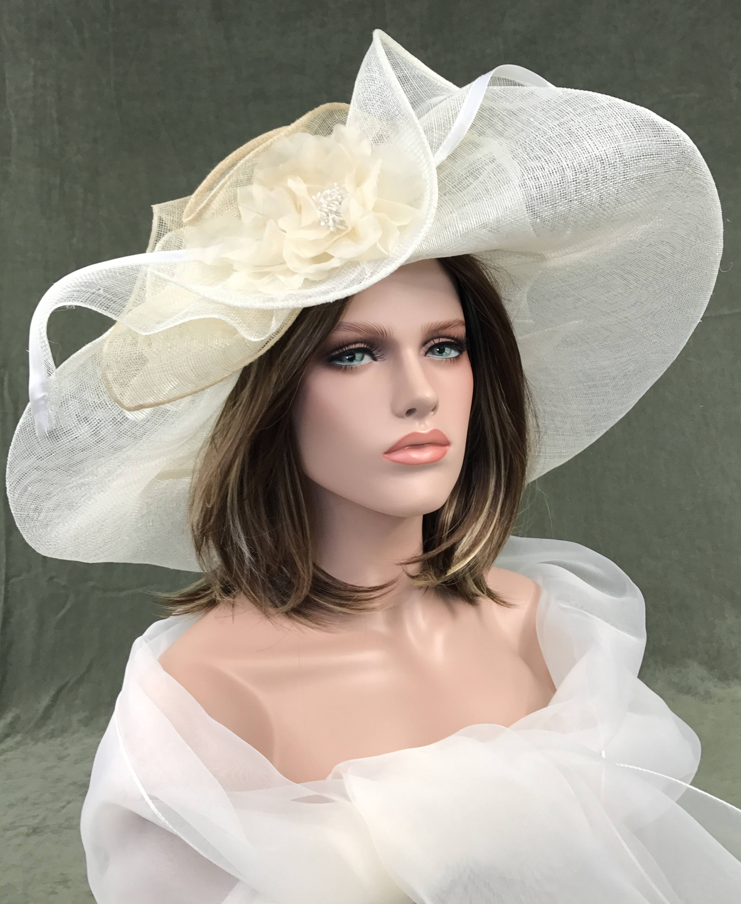 Chapeau De Soleil Biche De Béré En Paille Ivoire - Taille M (57 Cm), Jamais Porté