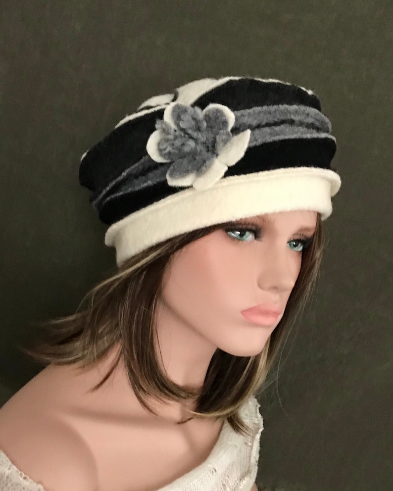 Chapeau Anais Ivoire-gris-noir. Chapeau femme. Bonnet dhiver. Toque en laine bouillie. image 6