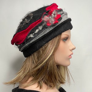 Women's Hat. Anais Hat Black-Red-Grey in boiled wool. Women's hat. Winter hat. Wool cap . Women's wool hat.