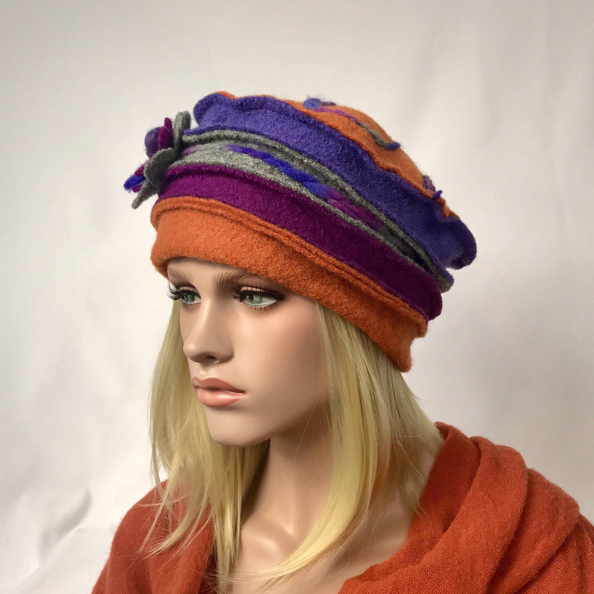 Bonnet D'Hiver Femme Avec Ouvertures Pour Tresses - Laine Mérinos, Doublure Polaire, Visière - Chaud Et Coupe-vent