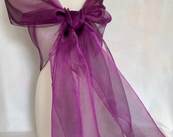 Etole organza violette. Châle organza .Etole 250x75cm. Étoile mariage, cérémonie, cocktail. Noel, soirée , fête de fin d'année.Echarpe .