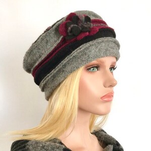 Chapeau femme .Chapeau Anais Gris Bordeaux Noir en laine bouillie .Chapeau d'hiver . Toque .Bonnet laine . image 4