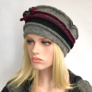 Chapeau femme .Chapeau Anais Gris Bordeaux Noir en laine bouillie .Chapeau d'hiver . Toque .Bonnet laine . image 10