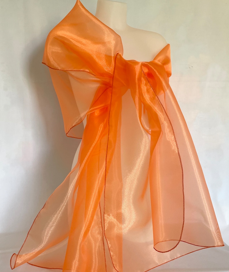 Etole organza Orange. Châle , écharpe . Grande étole 250x75cm. Étole mariage, cérémonie, cocktail. Noel, soirée , fête de fin d'année. image 4