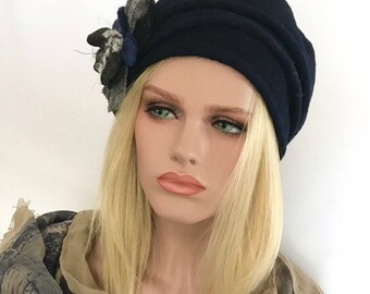 Marion Navy Blue Hat. Women's hat. Wool beret. Winter hat.