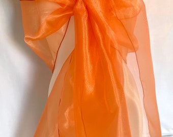 Stola aus orangefarbenem Organza. Schal, Schal. Große Stola 250x75cm. Hochzeitsstola, Zeremonie, Cocktail. Weihnachten, Abend, Jahresendparty.