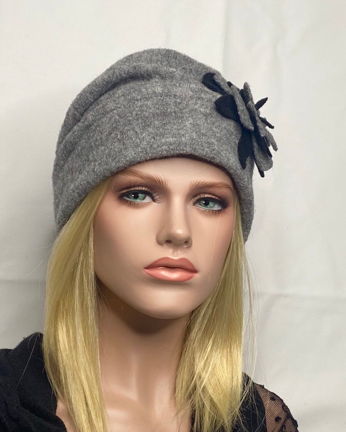 Chapeau Femme Seau Laine Mélangée – Gris Et Noir, Neuf Avec Défaut