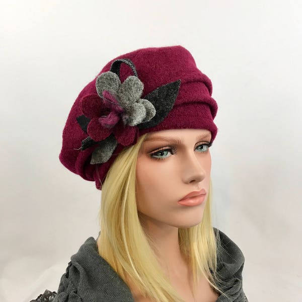 Chapeau Marion Bordeaux.Chapeau femme. Béret en laine. Bonnet d'hiver .