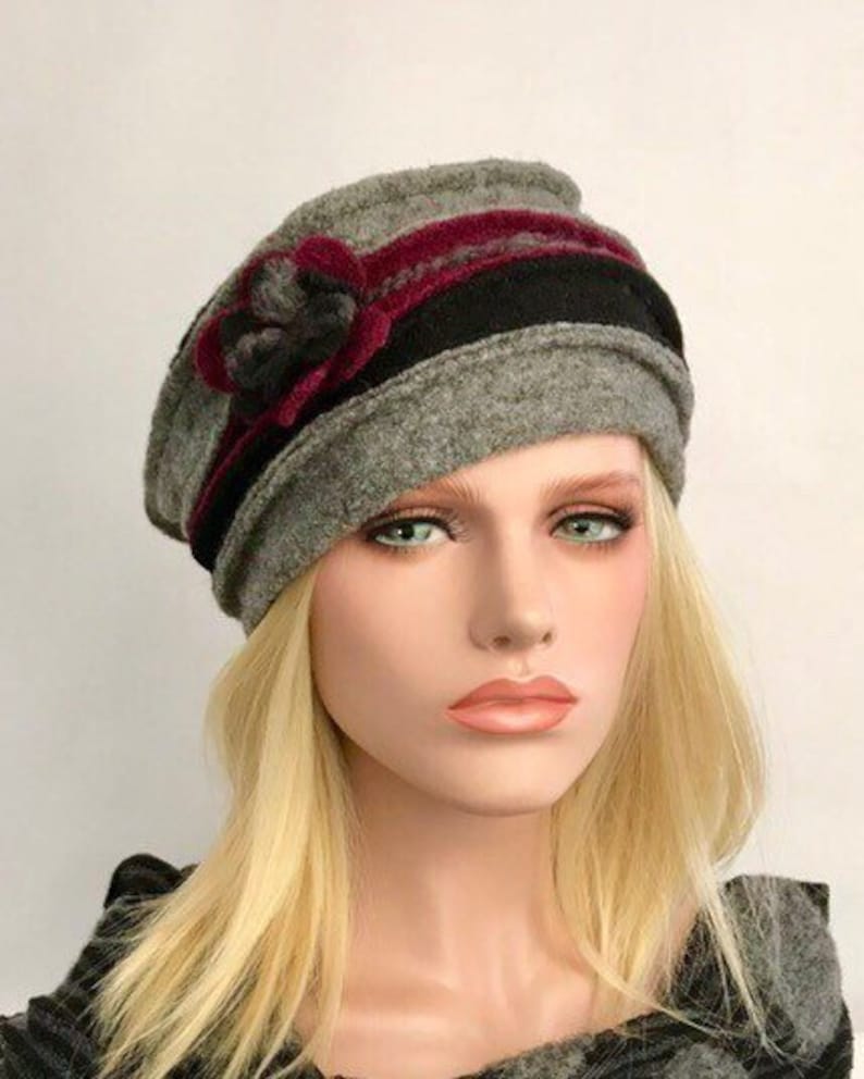 Chapeau femme .Chapeau Anais Gris Bordeaux Noir en laine bouillie .Chapeau d'hiver . Toque .Bonnet laine . image 2