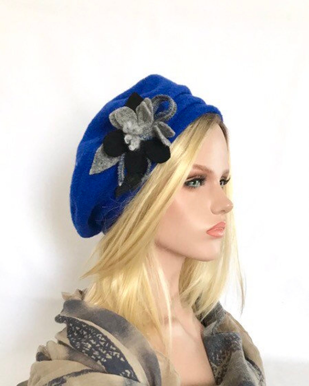 Royal Blue Marion Hat. Women's Hat.wool Beret. Winter Hat. Women's