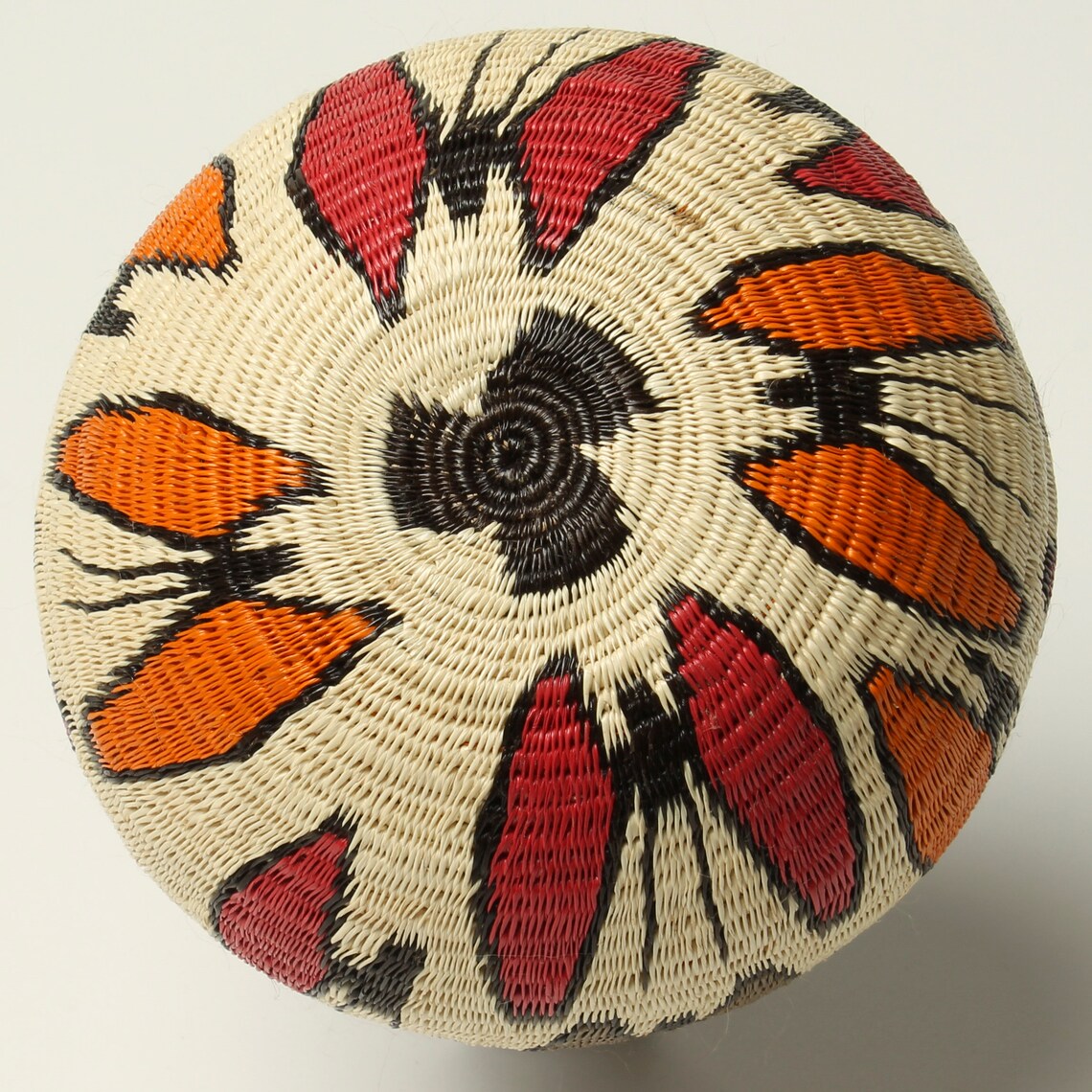 Woven Basket | Metetí - Etsy