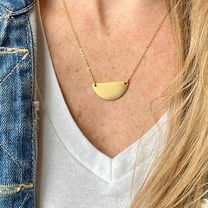 Half circle necklace / gold - silver / half moon necklace / semi circle necklace / geometric necklace / handmade jewelry / gold necklace