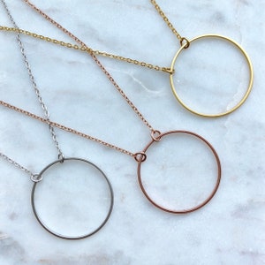 Circle necklace / gold - silver - rose gold / geometric necklace / delicate necklace / minimalist necklace / dainty necklace / layering