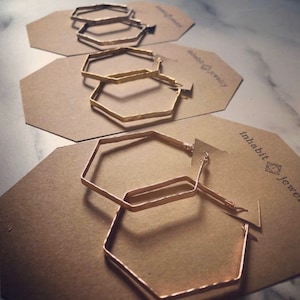Hexagon hoop earrings / gold - silver - rose gold / hammered earrings / geometric earrings / hoop earrings  / hexagon earrings