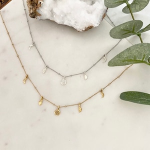 Moon phase necklace / gold - silver / celestial necklace / dainty necklace / delicate necklace / boho jewelry / every day necklace