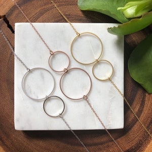 Double circle necklace / gold - silver - rose gold / geometric necklace / minimalist necklace / delicate necklace / dainty necklace / layer