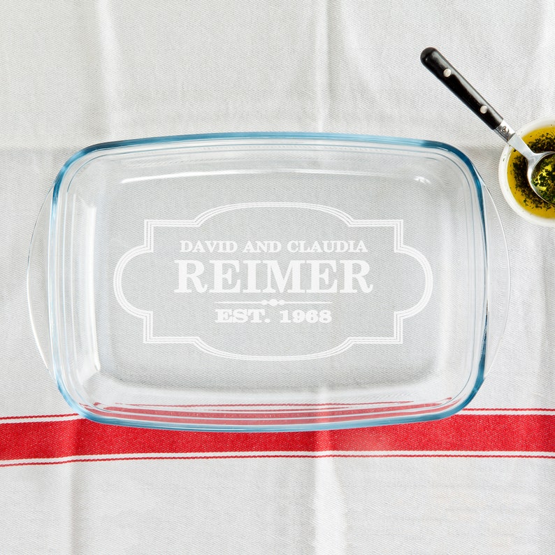 Personalized Casserole Dish Engraved Baking Pan Glass Baking image 4