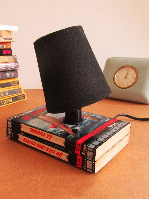 Livre Lampe Poche Special Police Fleuve Noir San Antonio