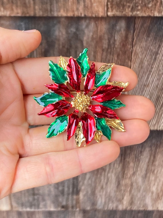 Vintage Gerry’s Poinsettia Brooch with Glossy Red 