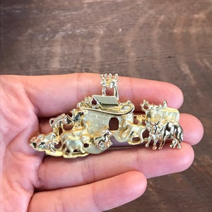 Vintage AJC Gold Toned Noah’s Ark Brooch with Detailed Little Animals, Satin and Shiny Finish #2110