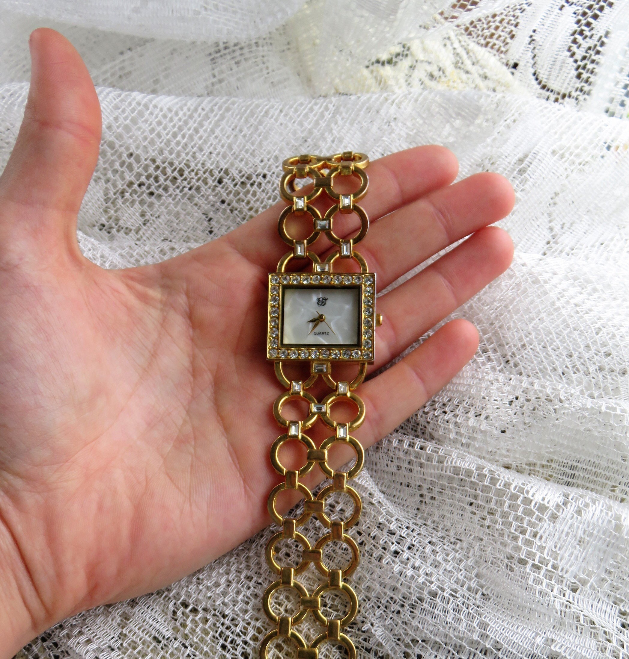 AGETE CLASSIC jewelry watch square face w/box used working