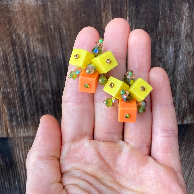 Vendome Vintage Earring - Etsy
