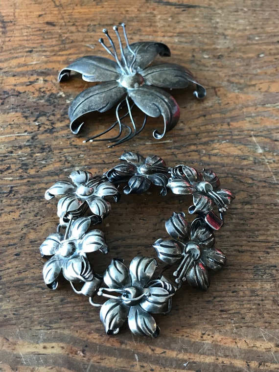 Vintage Taxco .980 Lily Flower Brooch and Bracele… - image 2
