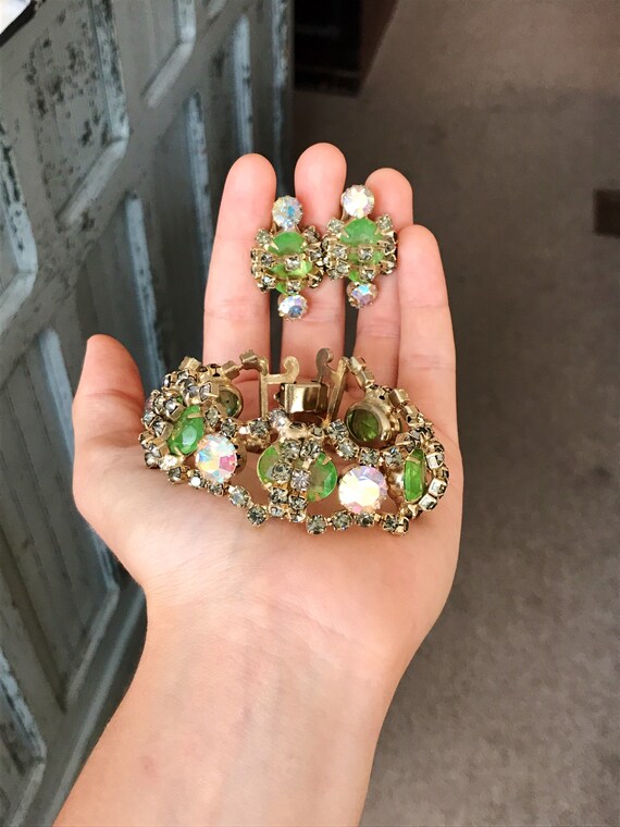 Beautiful costume jewelry deals