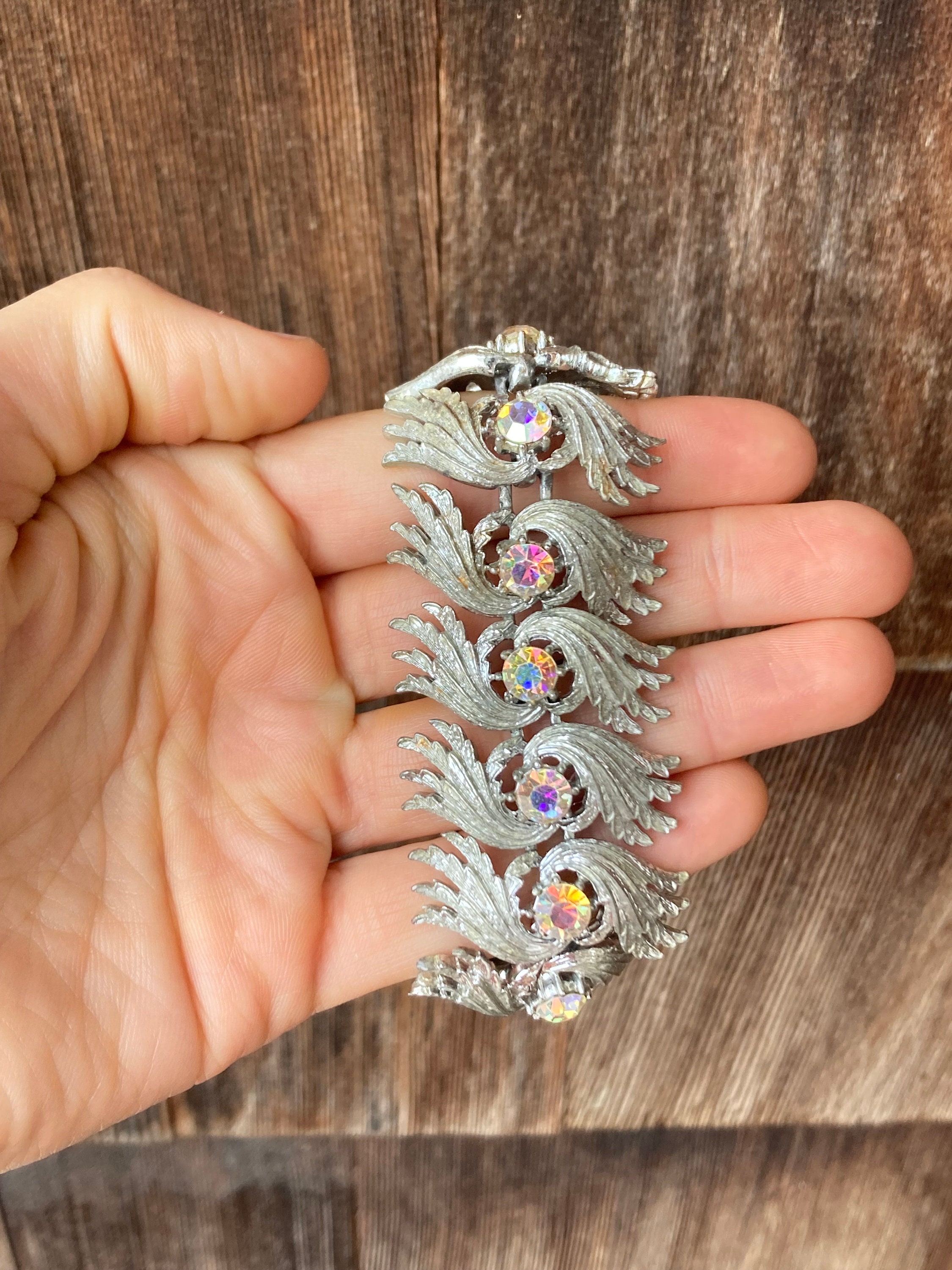 【内祝い】 Bracelet Coro Vintage With and Segments Feathery Linked, アクセサリー
