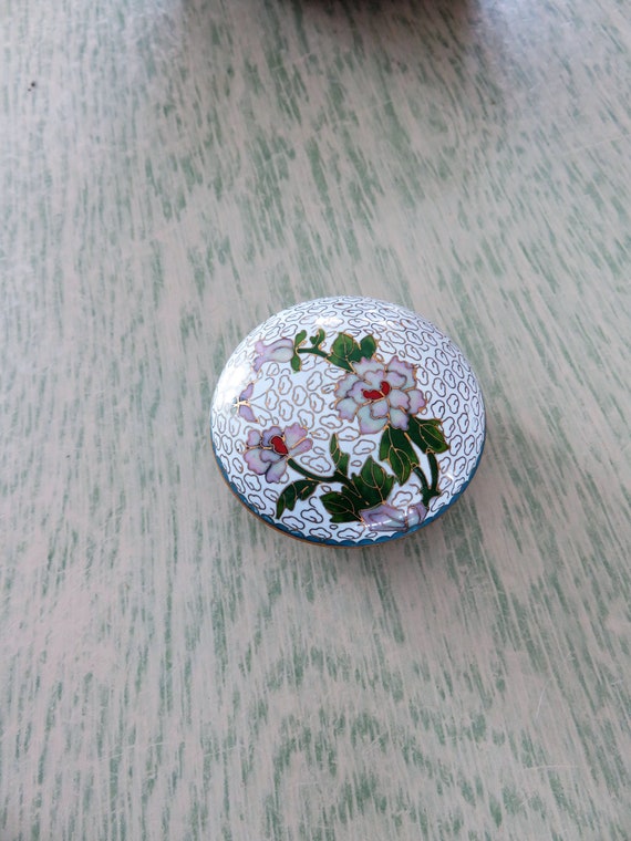 Vintage Chinese Cloisonne Enamel Round Trinket Box