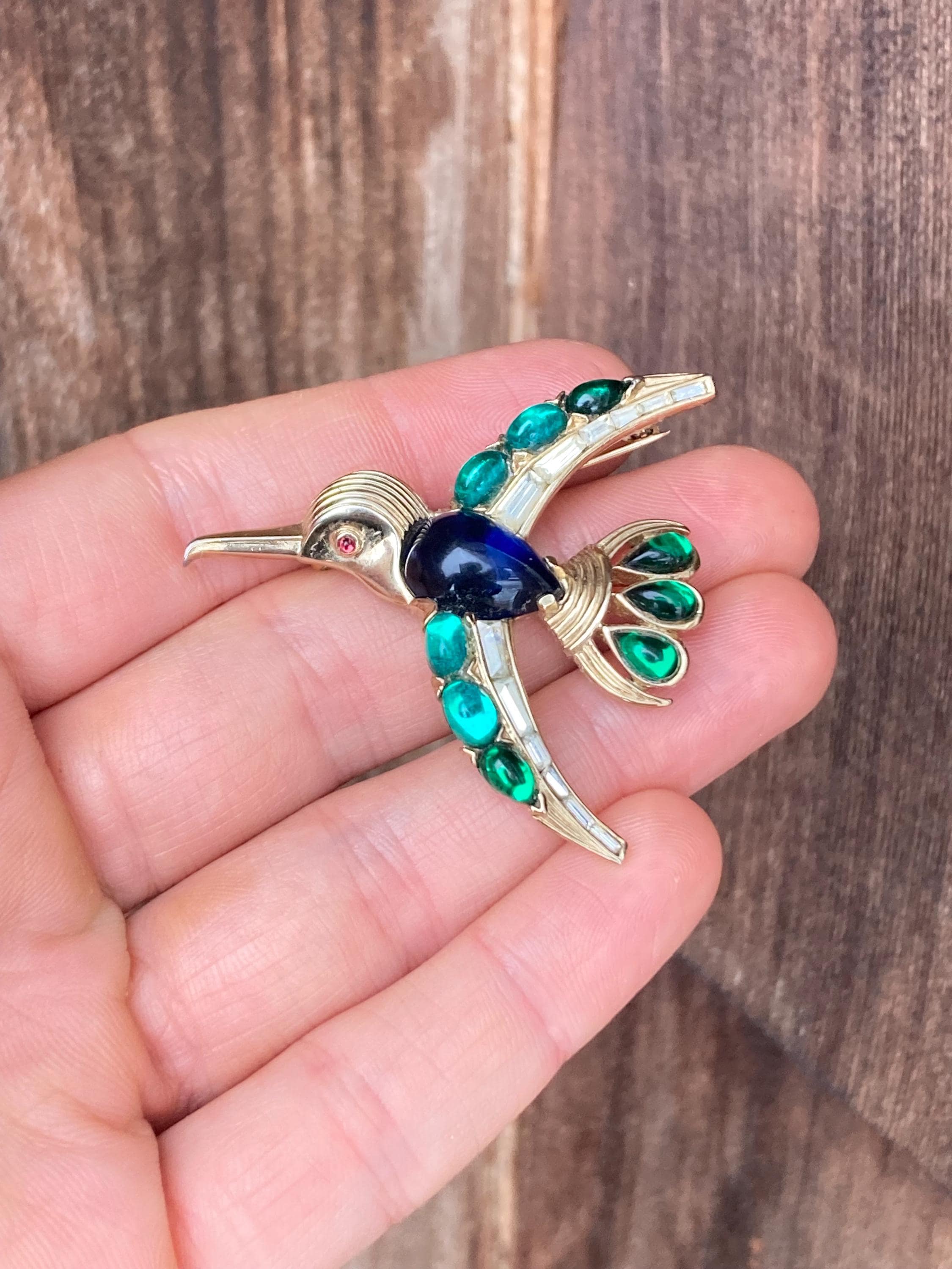 TRIFARI PAT. PENDトリファリ ブレスレット ゴールドトーン Trifari＊トリファリ PAT.PEND 刻印 優雅な曲線にラインストーン