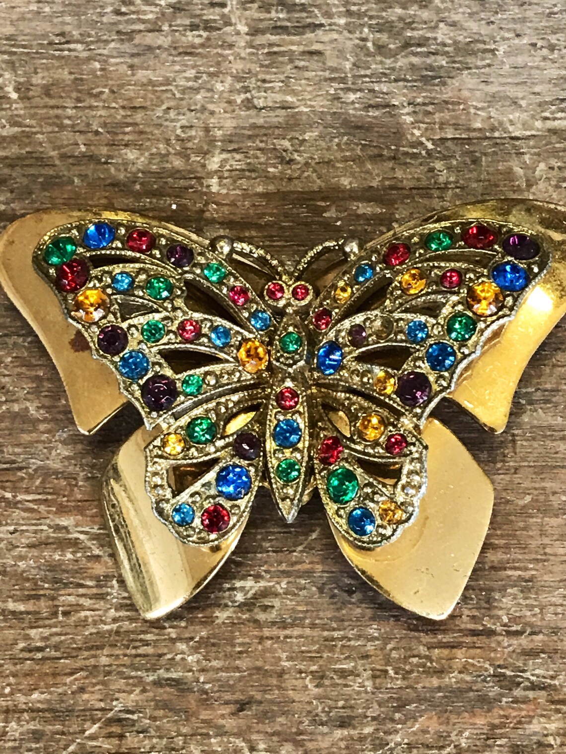 Illustration of Rare Art Deco Wing Toned Collectible