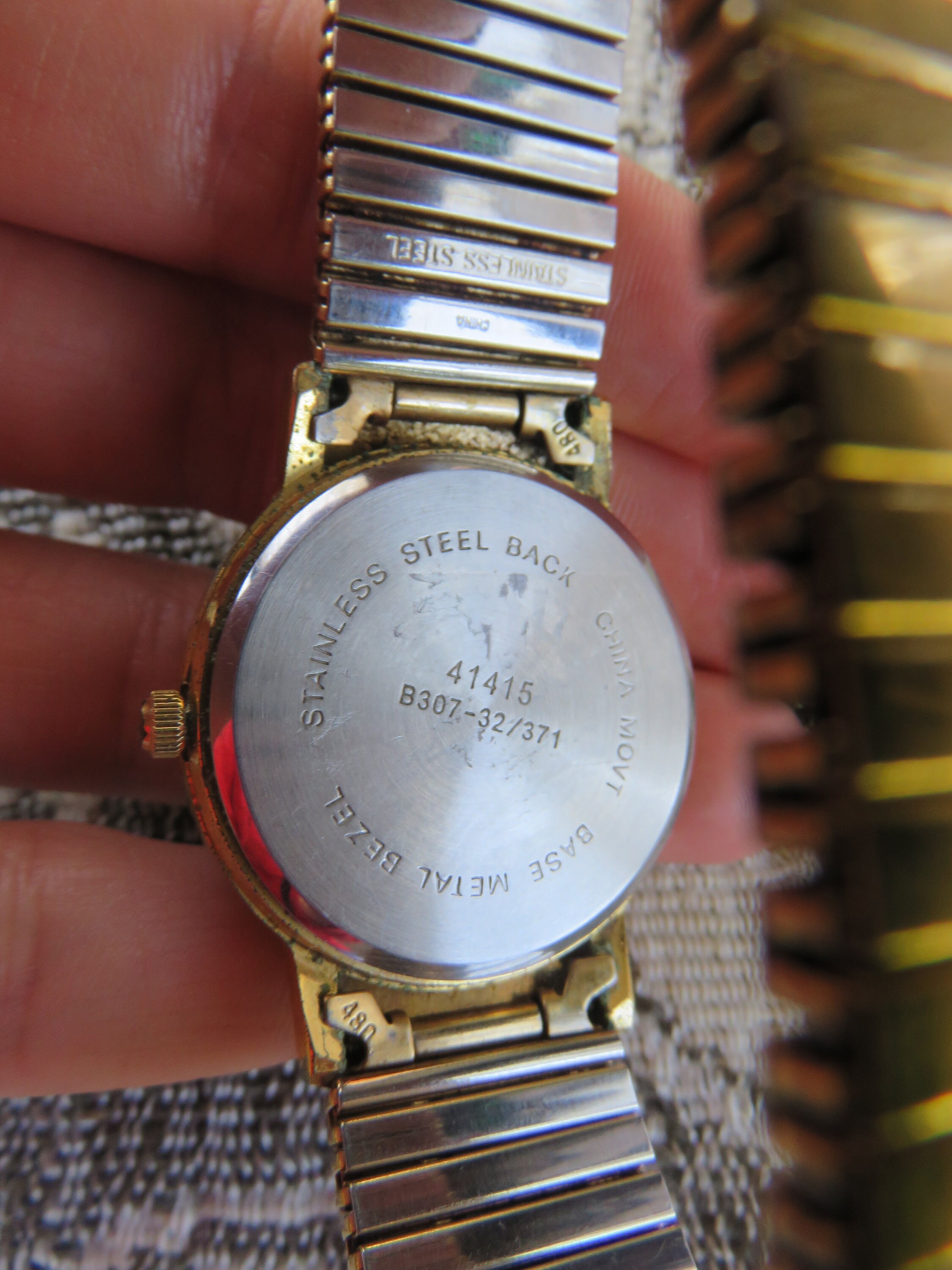 Vintage Men s Benrus Quartz Watch With Large Round Watch Face and