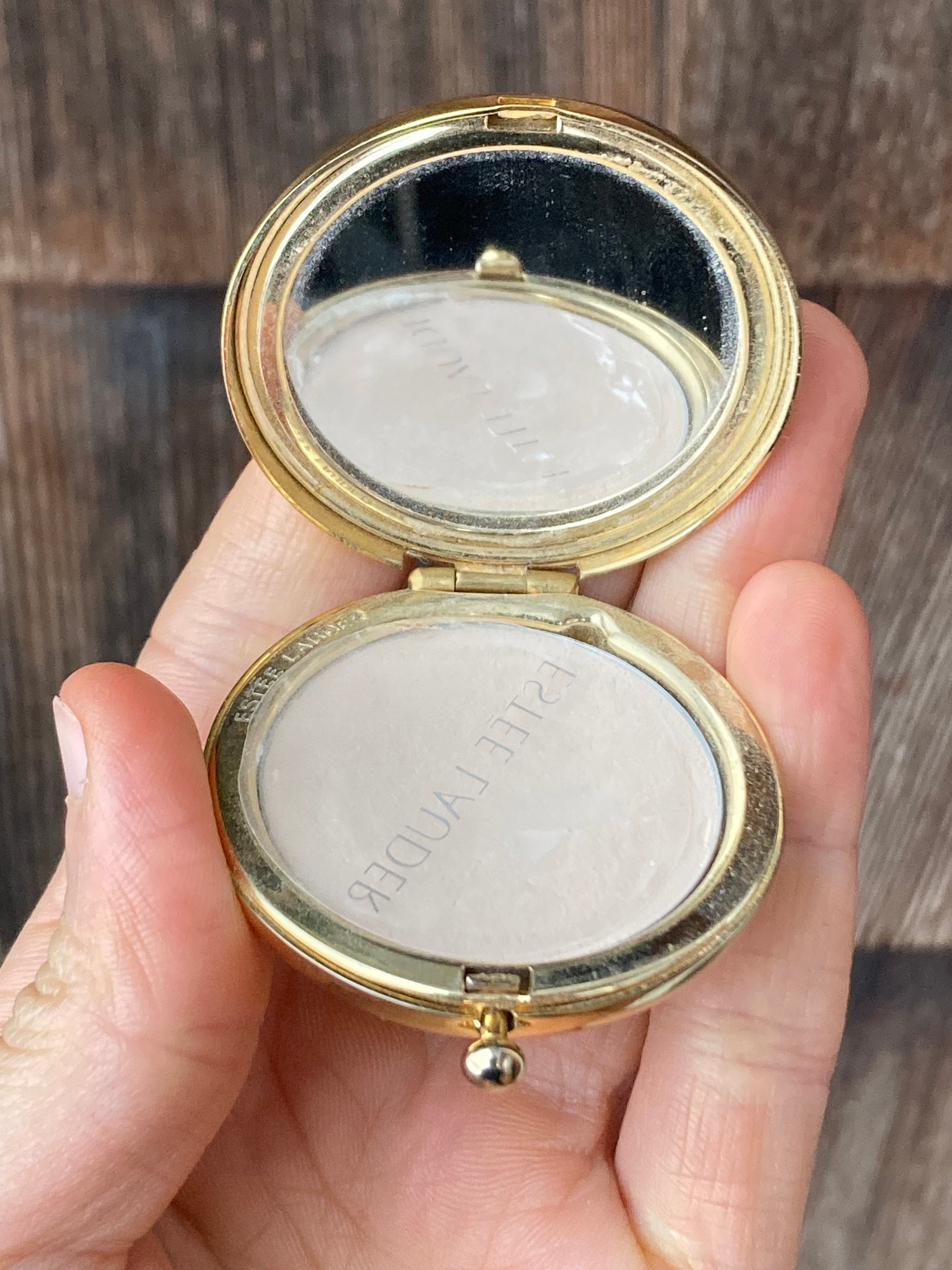 Rare Vintage Estée Lauder 'the Attitude' Compact With Stars