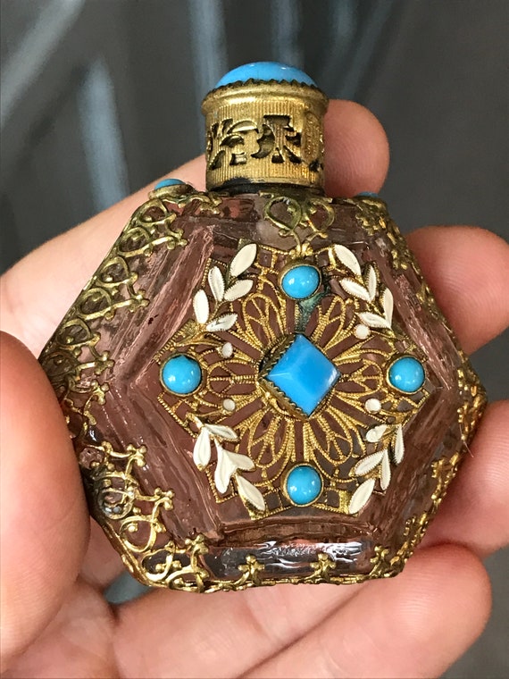 Vintage Czechoslovakian Hexagonal Glass Perfume B… - image 2
