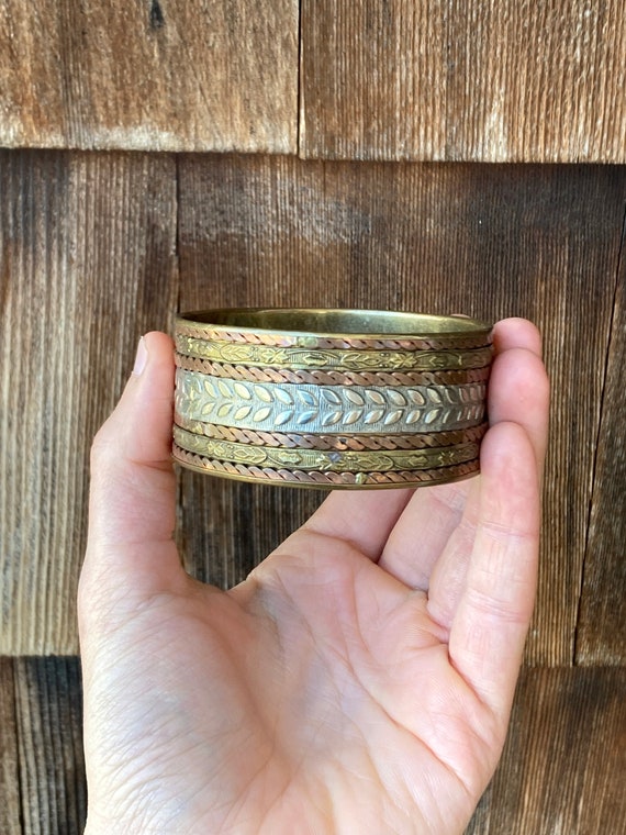 Vintage Wide Bangle Bracelet with Twists and Leaf 