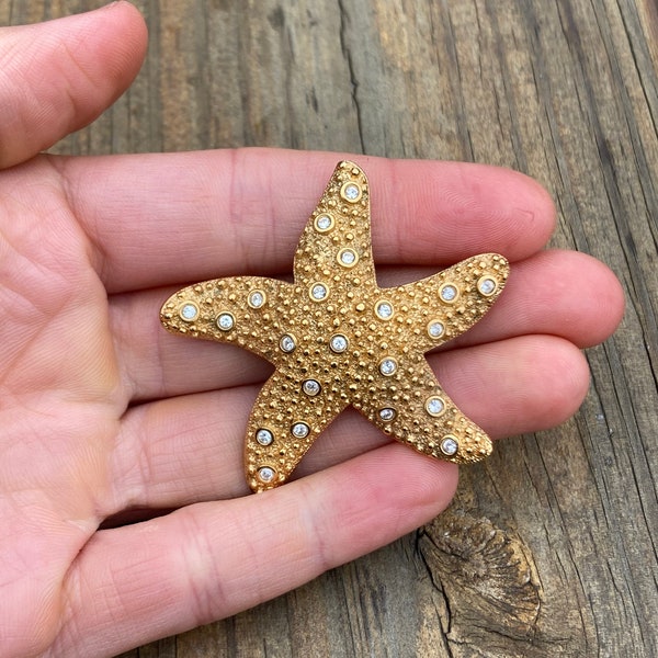 Vintage Swarovski Starfish Brooch with Textured Gold Toned Metal and Clear Rhinestones, Swan Hallmark #3618