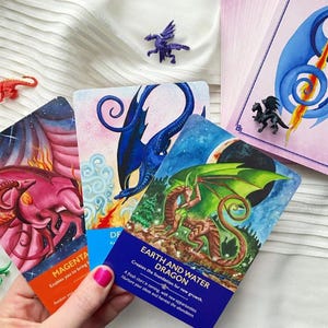 Dragon Oracle 5-kaarten algemeen lezen Ontketen je innerlijke kracht en wijsheid Maak contact met je Dragon-gidsen voor diepgaande inzichten en begeleiding!