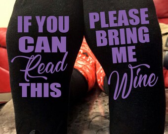 女性用ワインソックス、これを読んでいるならワインソックスを持ってきてください、グラスワインを持ってきてください、彼女へのプレゼント、おもしろソックス、クリスマスプレゼント