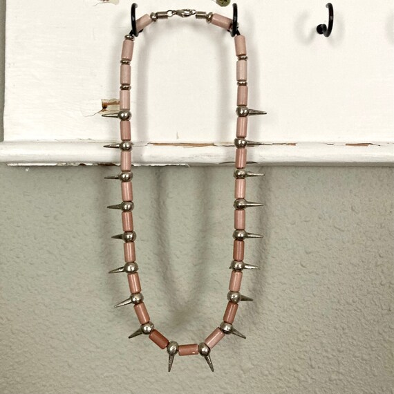 Vintage pink lucite silver spike necklace. - image 5