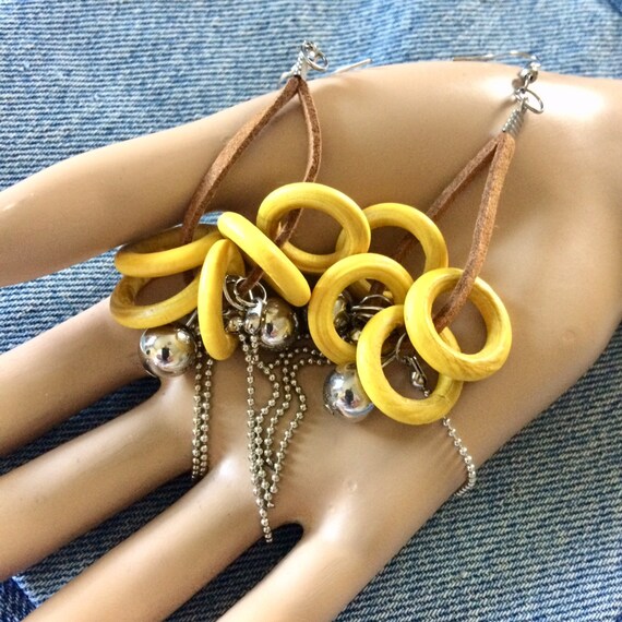 Vintage leather and yellow wood hoop ball earring… - image 4