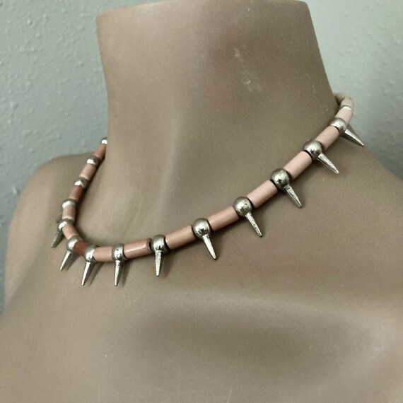 Vintage pink lucite silver spike necklace. - image 2