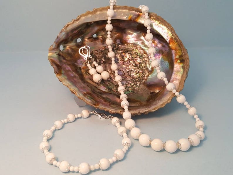 Crown chakra Sahasrara bracelet,earrings Natural WHITE TRIDACNA 3 pieces jewelry set: necklace Chakra healing