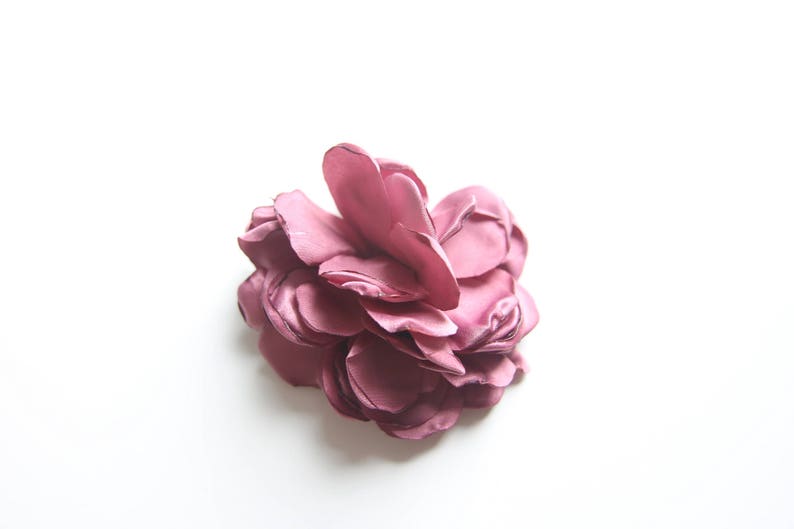 Wholesale Flower Rose Flower Crown Fabric Flower Headband Supplies Satin Rosette Flower Embelishment Dusty Pink Petal Wedding Flowers