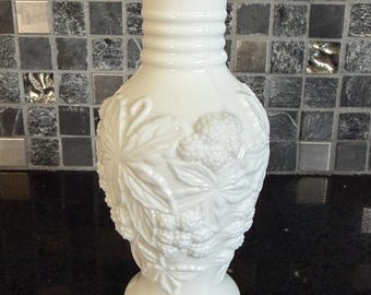 Vintage Imperial Milk Glass White Loganberry Vase