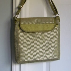 Fabric handbag - shoulder bag - crossbody - fabric purse - adjustable strap - handmade - multi-pocket - specialty fabrics - green purse