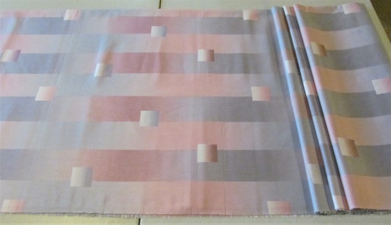 Vintage home dec fabric - curtain fabric - bedding fabric - grey and pink - retro print - cotton sateen