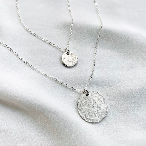 Silver Disc Necklace - Etsy