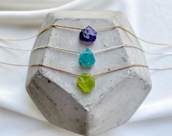 Raw Gemstone Necklaces Birthstone Jewelry Apatite Pendant Peridot Charm Amethyst Necklace Gifts for Her Sterling Silver Rose Gold Filled